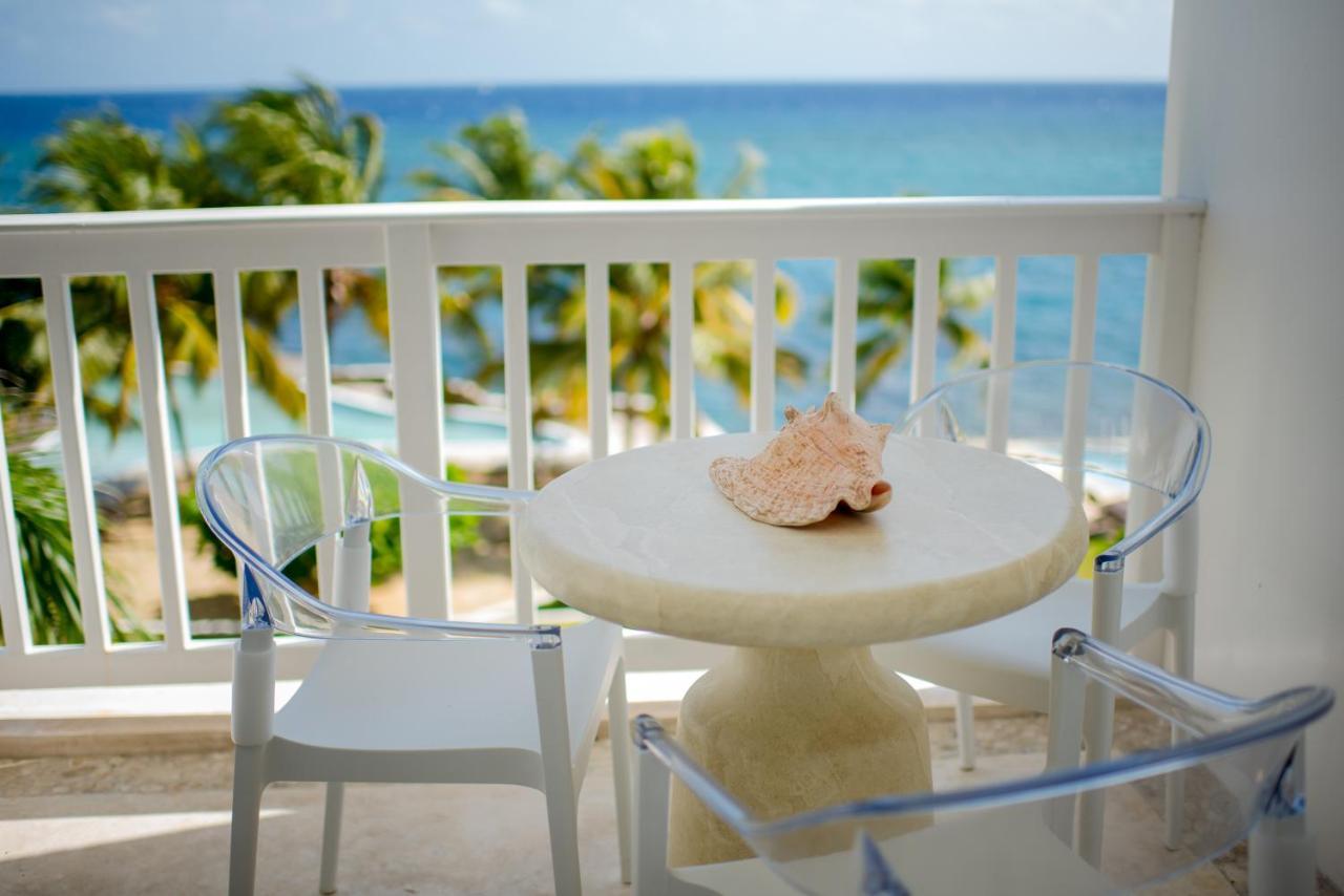 Whispering Seas Oceanfront Suite Ocho Rios Zewnętrze zdjęcie